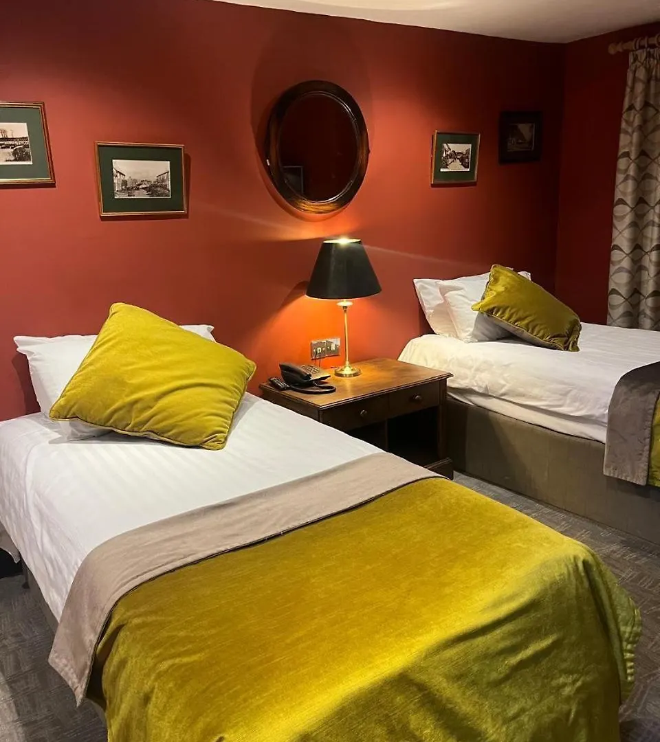 Queens Court Hotel Exeter