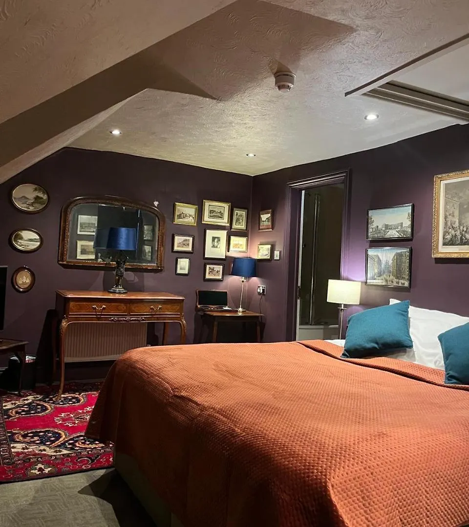 Queens Court Hotel Exeter